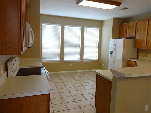 2nd image of 10116 Cedar Lake Dr