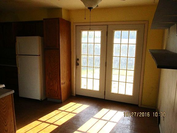 5th image of 4304 NW Floyd Ave