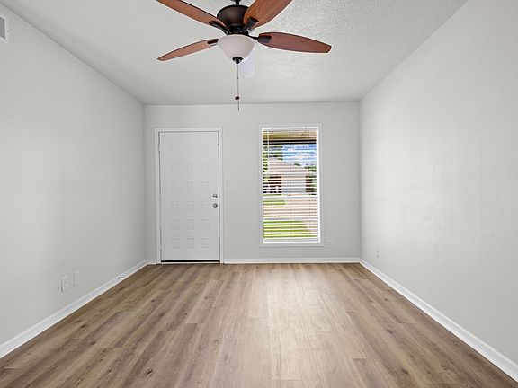 5th image of 1 Cliffside Cir