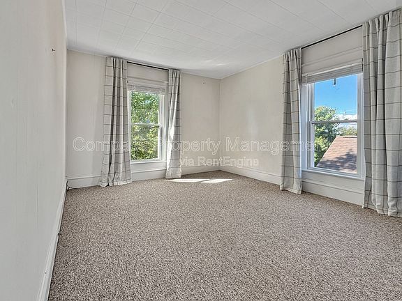 2nd image of 603 Franklin St #3