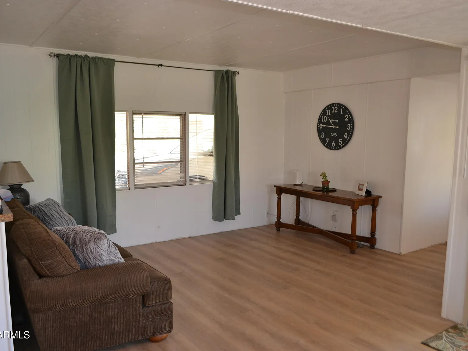 3 bed, 2.0 bath, 1000 sqft, $2,250 — Photo 4