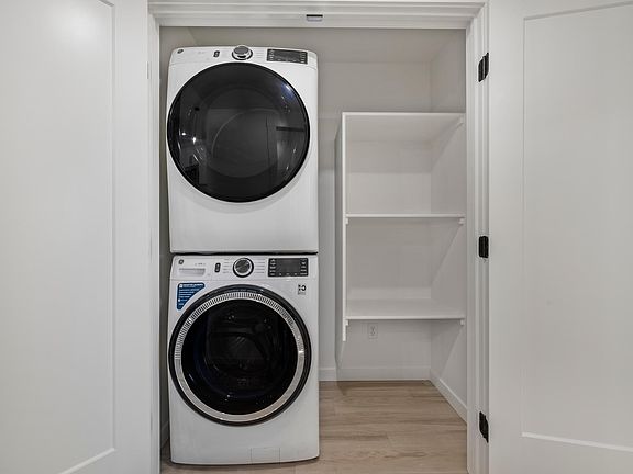 5th image of 311 E Lorene St #2308