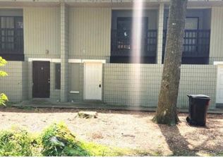 724 SW 68th Ter #A1, Gainesville, FL 32607