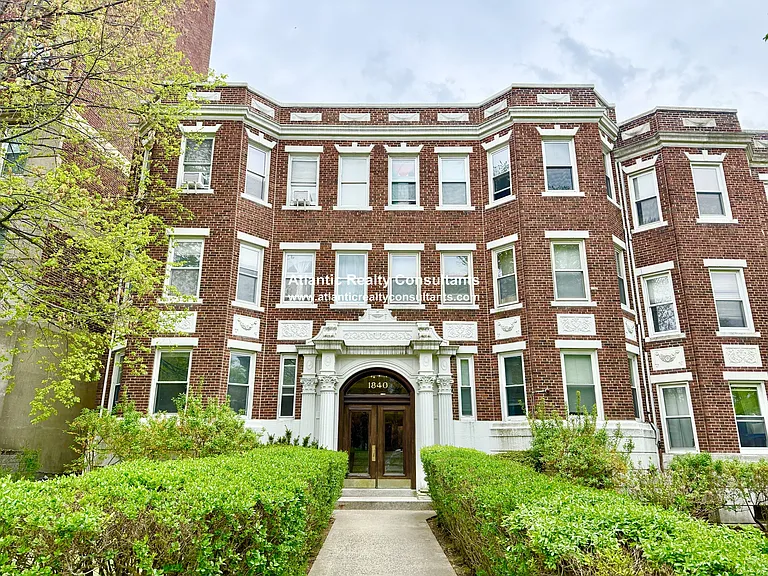1840 Commonwealth Ave #8 — Photo 9