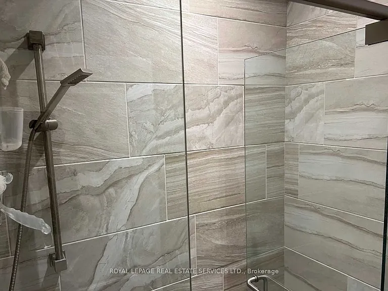 45 Ontario Ct S #LOWER — Photo 6