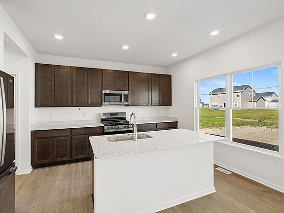 4th image of 5314 Red Rock Ln