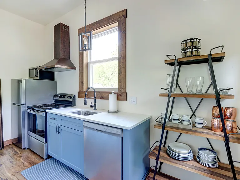 715 E Park Ave #2 — Photo 16