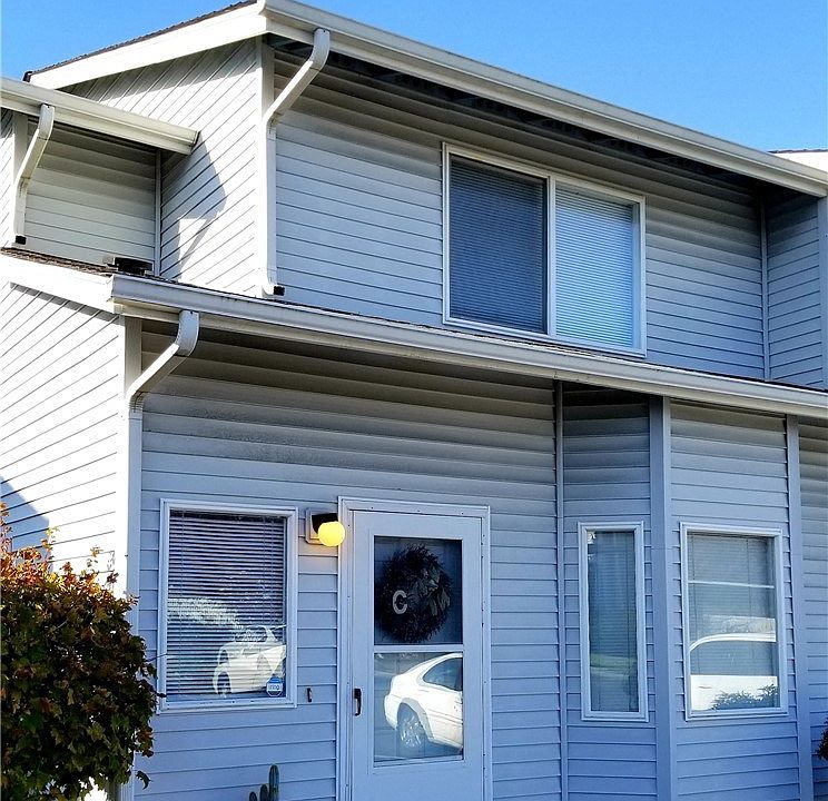 1st image of 730 SE 8th Ave APT E1