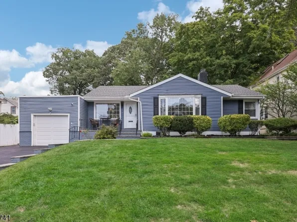 25 Dean St, Glen Rock Boro, NJ 07452