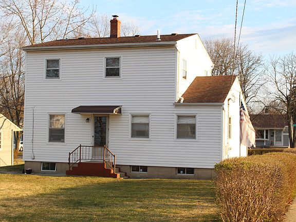 3rd image of 2218 9th Pkwy