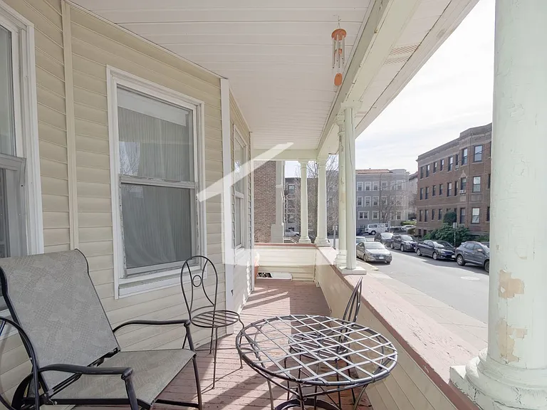 74 Quint Ave #7 — Photo 10