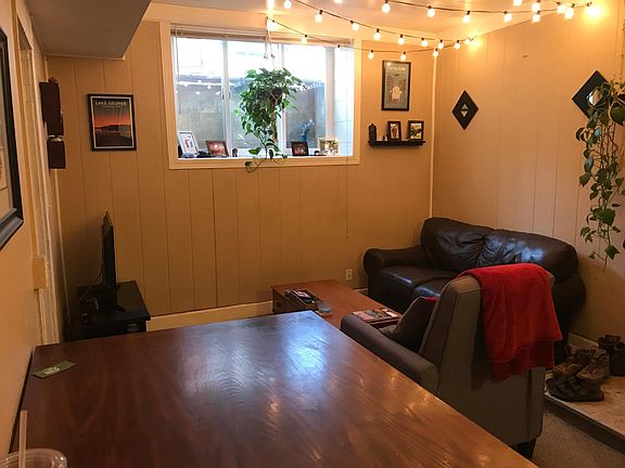 5th image of 1110 N Clarkson St APT 6