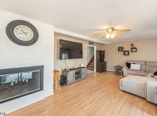 24 Valley View Trl, Sparta Twp., NJ 07871