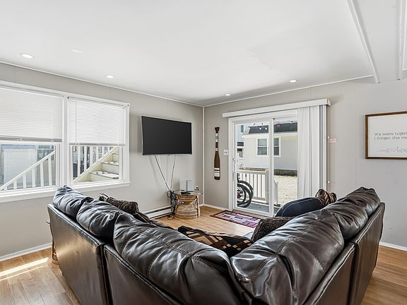 3rd image of 120 93rd St #A