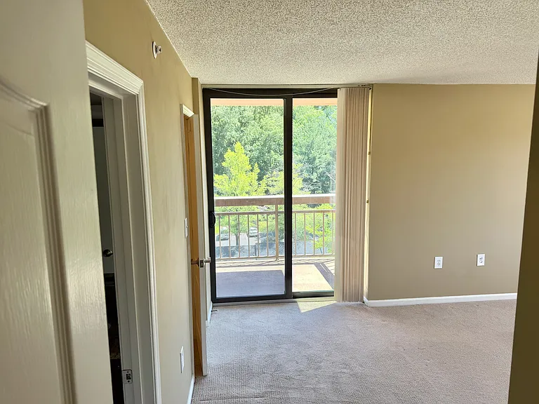 2230 George C Marshall Dr #818 — Photo 9