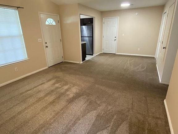 5th image of 3251 W Woodfield Way