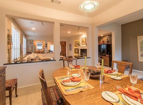 5th image of 198 Oxford Dr
