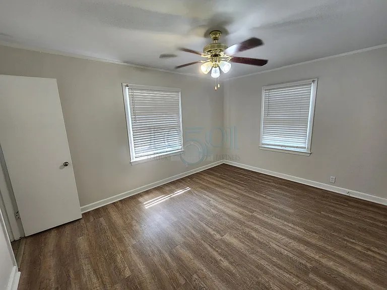 7520 W Markham St — Photo 41