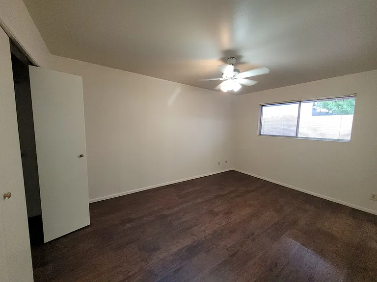 3139 E Glenrosa Ave #2 — Photo 10