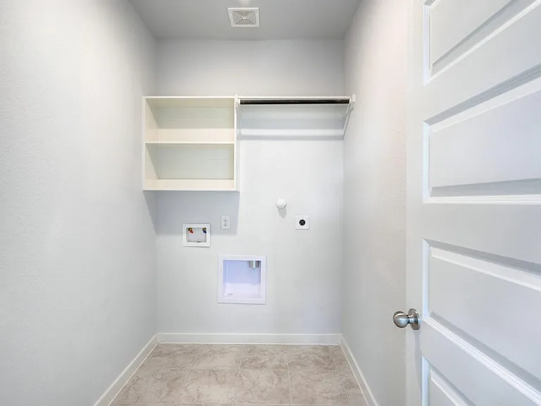 21251 Shore Bluff Dr — Photo 21