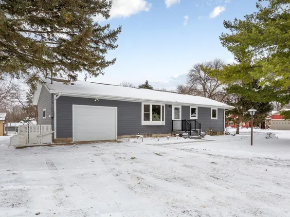 505 3rd St, Cleveland, MN 56017