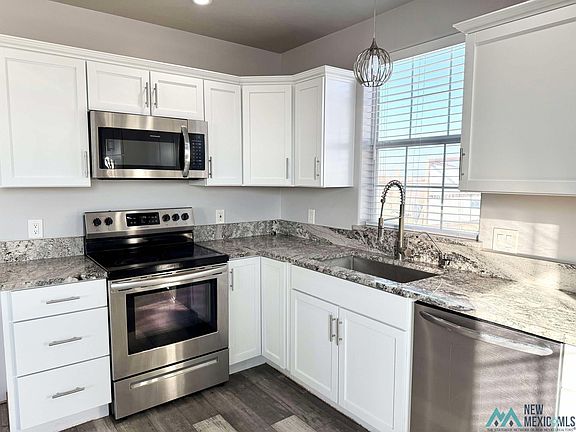 3rd image of 6137 N Atkinson Ave