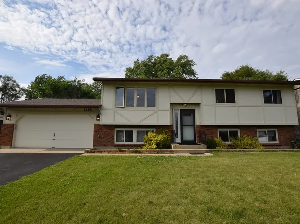 1116 Oakleaf Ave, McHenry, IL 60051