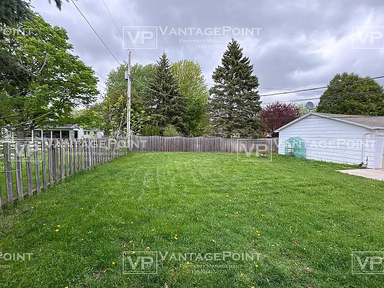 1521 Ridgeway Dr — Photo 14