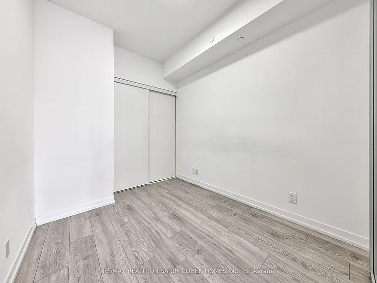 2020 Bathurst St #339 — Photo 28
