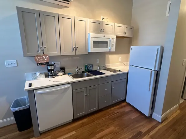 118 W 6th St #4, Walsenburg, CO 81089