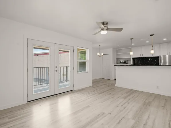 2600 Penny Ln APT 211, Austin, TX 78757