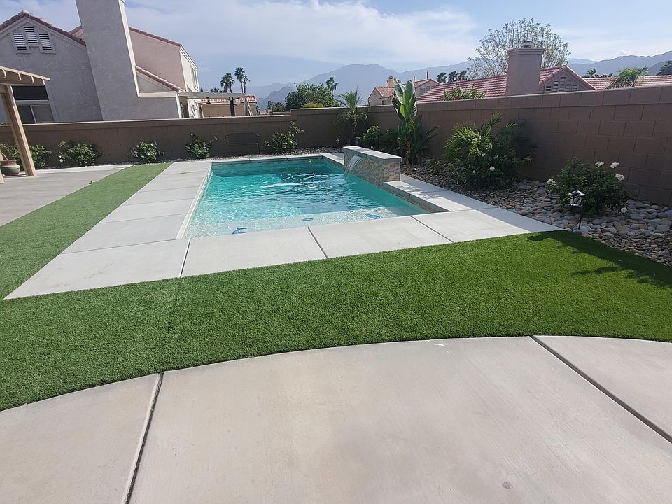 1st image of 45125 Desert Hills Ct