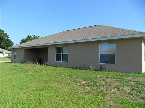 2nd image of 1659 NE 160th Pl