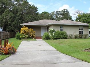 828 Searcy Ave, Sarasota, FL 34237