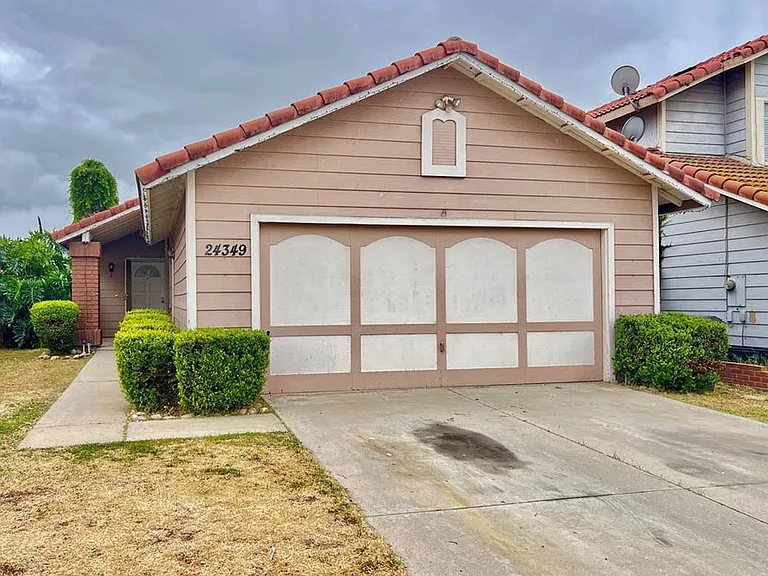 24349 Fitz St — Photo 10