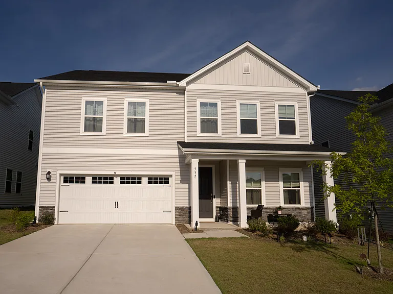 552 Tanner Lake Ln — Photo 3
