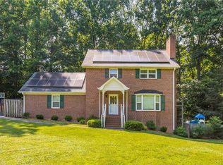 475 Farmstead Rd, Winston Salem, NC 27107