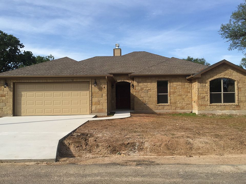 1st image of 116 Persimmon Dr