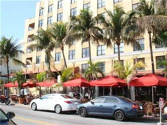 2nd image of 1320 Ocean Dr