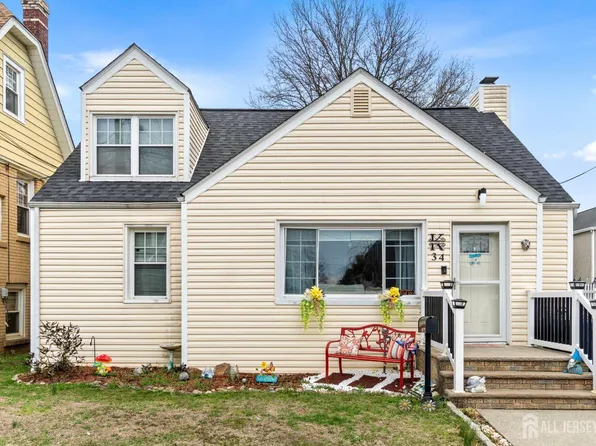 34 Ling St, Fords, NJ 08863
