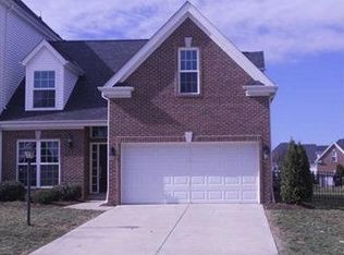 571 E Vanderbilt Dr, Mars, PA 16046