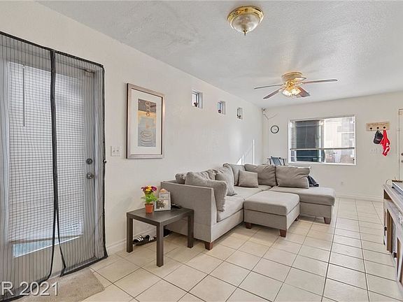 3rd image of 5170 Paradise Skies Ave