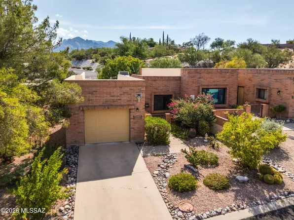 8430 N Breezewood Pl, Tucson, AZ 85704