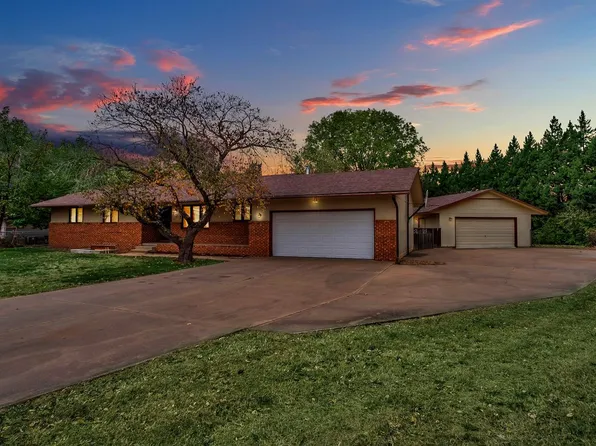 731 Wheat Ln, Hesston, KS 67062