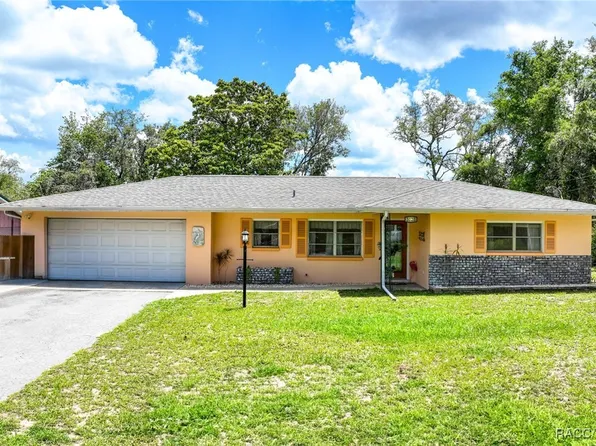 3020 E Scofield St, Inverness, FL 34453