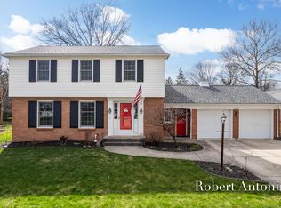 2145 Chesaning Dr SE, Grand Rapids, MI 49506