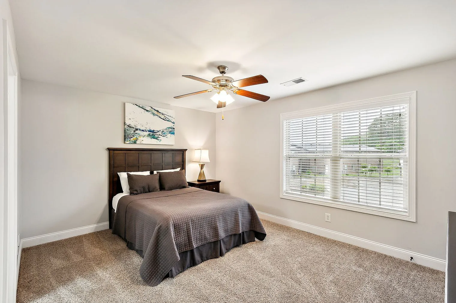 2 bed, 2.5 bath, 1248 sqft, $2,198 — Photo 4