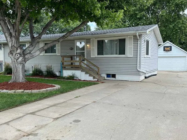 1611 I Ave, Kearney, NE 68847