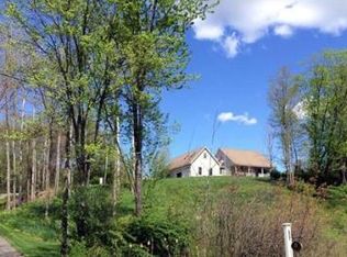 8 N Leverett Rd, Leverett, MA 01054