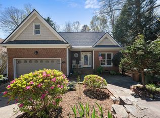 155 Chimney Rise Dr, Cary, NC 27511